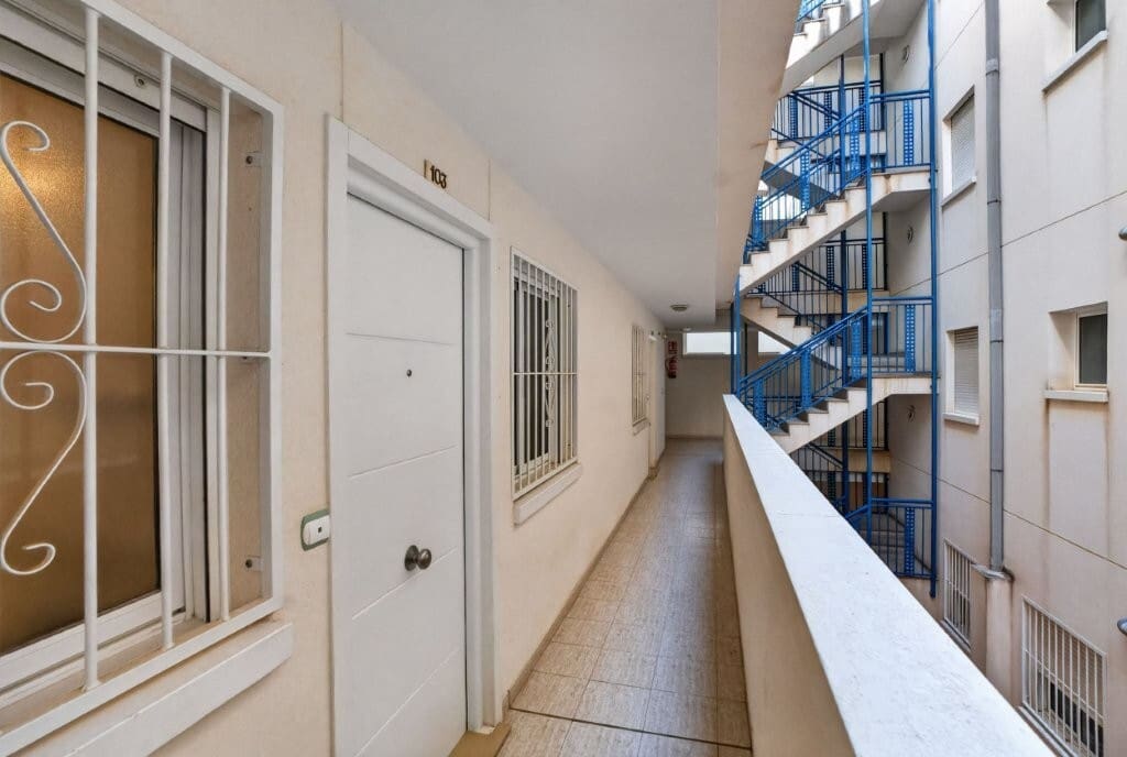 2 slaapkamer Appartement te koop in Almoradi met zwembad - € 115.000 (Ref: 10157939)