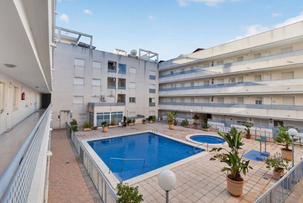 2 slaapkamer Appartement te koop in Almoradi met zwembad - € 115.000 (Ref: 10157939)