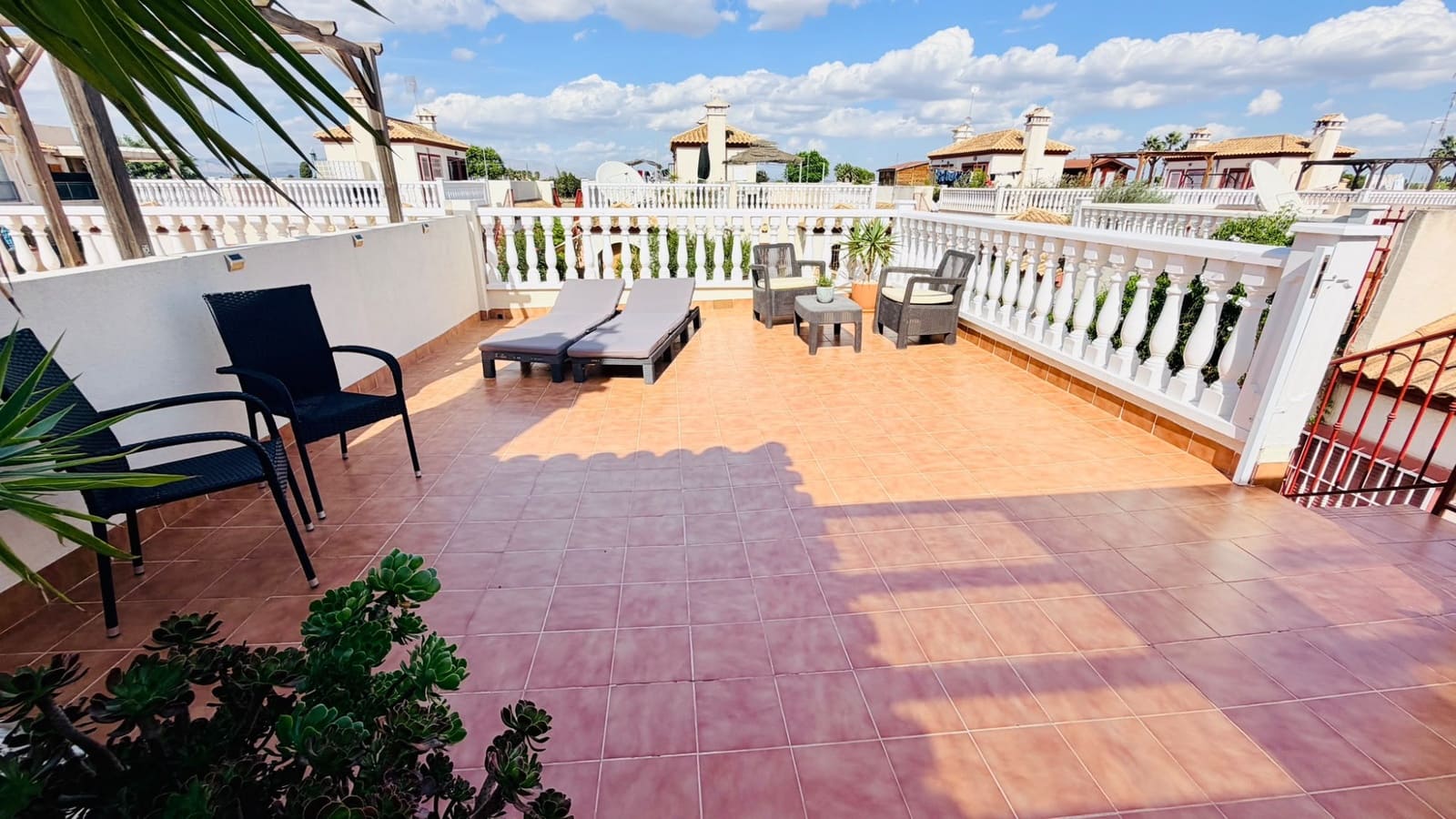 2 bedroom Villa for sale in Daya Vieja with pool - € 179,000 (Ref: 10157942)