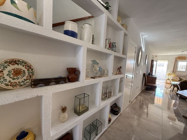 2 slaapkamer Huis te koop in Puerto Deportivo, Torrevieja met zwembad - € 212.900 (Ref: 10159700)