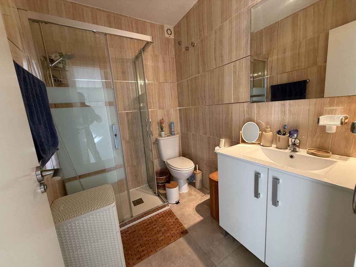 2 sovrum Hus till salu i Torrevieja med pool - 212 900 € (Ref: 10159700)