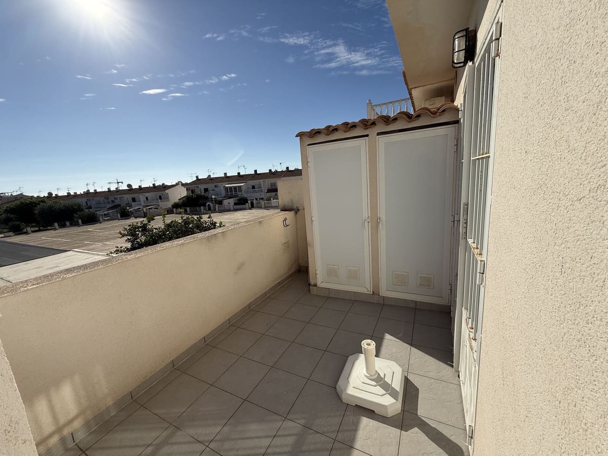 2 sovrum Hus till salu i Torrevieja med pool - 212 900 € (Ref: 10159700)