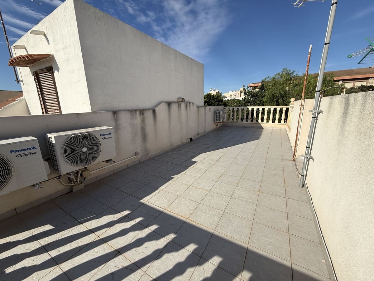 2 sovrum Hus till salu i Torrevieja med pool - 212 900 € (Ref: 10159700)