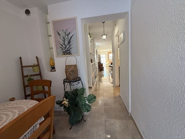 2 soveværelse Byhus til salg i Puerto Deportivo, Torrevieja med swimmingpool - € 222.500 (Ref: 10159700)