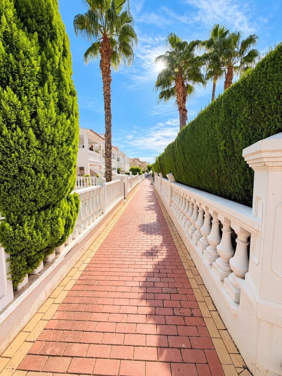 3 bedroom Townhouse for sale in Orihuela with pool - € 349,995 (Ref: 10159702)