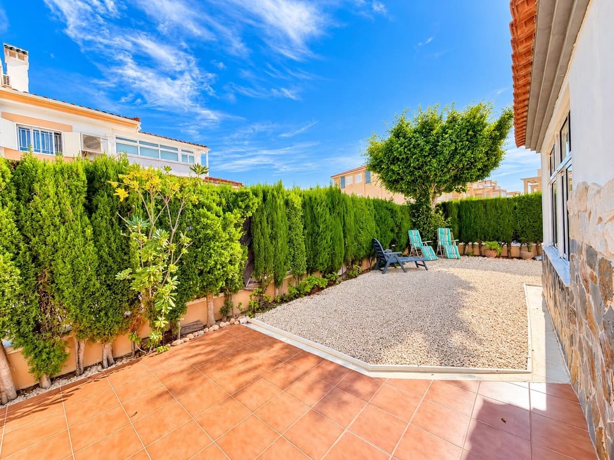 3 bedroom Townhouse for sale in Orihuela with pool - € 349,995 (Ref: 10159702)