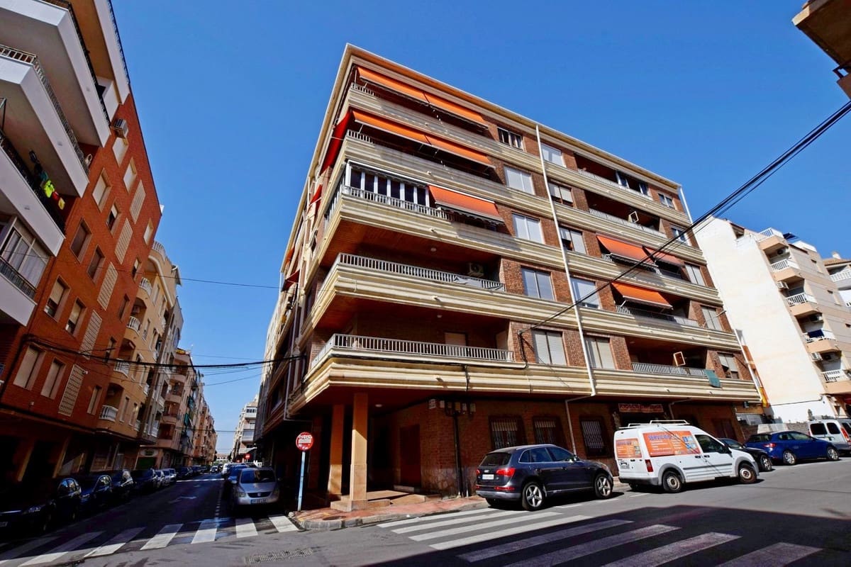 3 soverom Leilighet til salgs i Torrevieja - € 159 900 (Ref: 10159703)