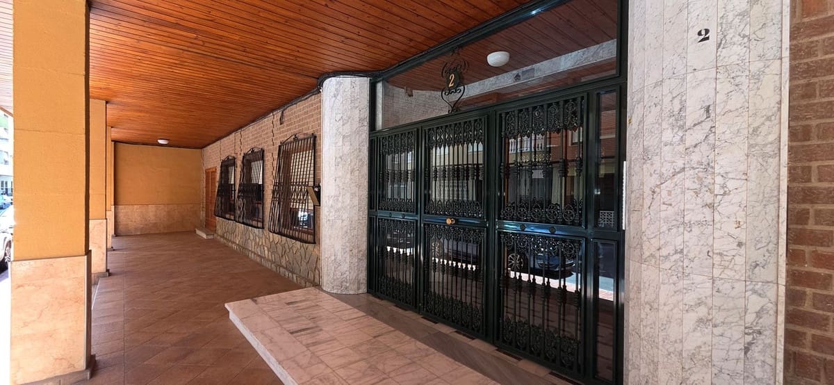 3 soverom Leilighet til salgs i Torrevieja - € 159 900 (Ref: 10159703)