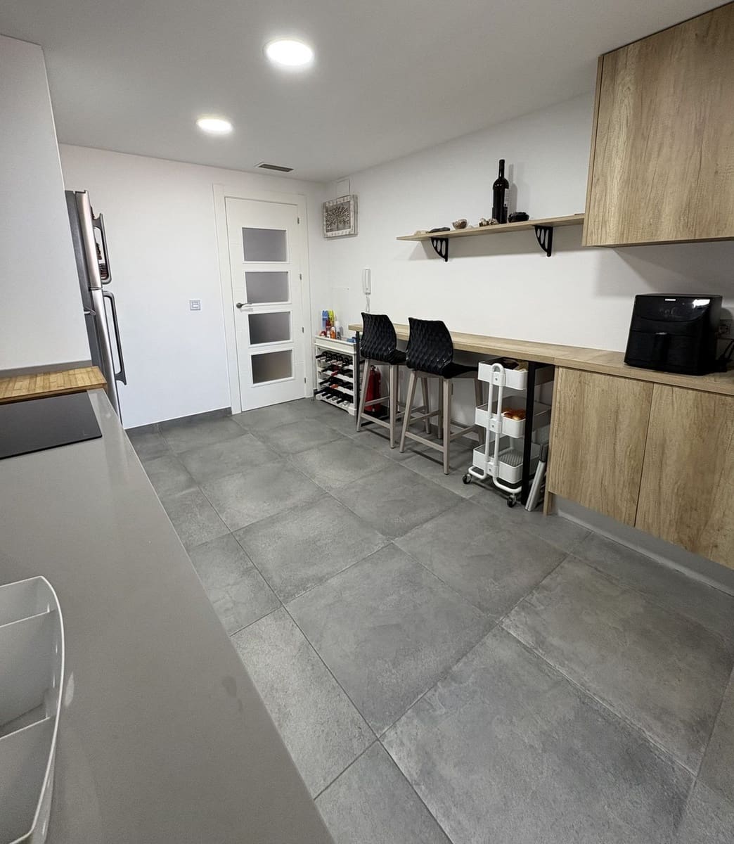 3 soveværelse Byhus til salg i Santa Pola med swimmingpool garage - € 390.000 (Ref: 10159704)