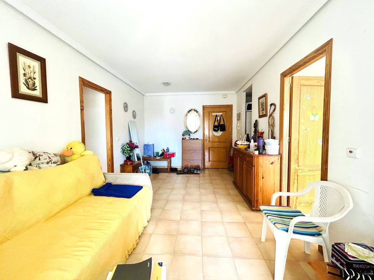 2 soverom Leilighet til salgs i Torrevieja med svømmebasseng - € 149 900 (Ref: 10159705)