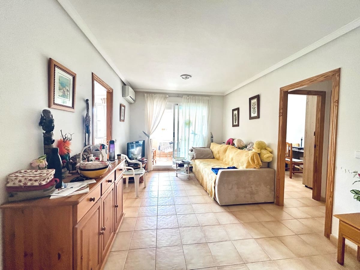 2 soverom Leilighet til salgs i Torrevieja med svømmebasseng - € 149 900 (Ref: 10159705)