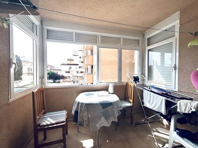 2 soverom Leilighet til salgs i Puerto Deportivo, Torrevieja med svømmebasseng - € 149 900 (Ref: 10159705)