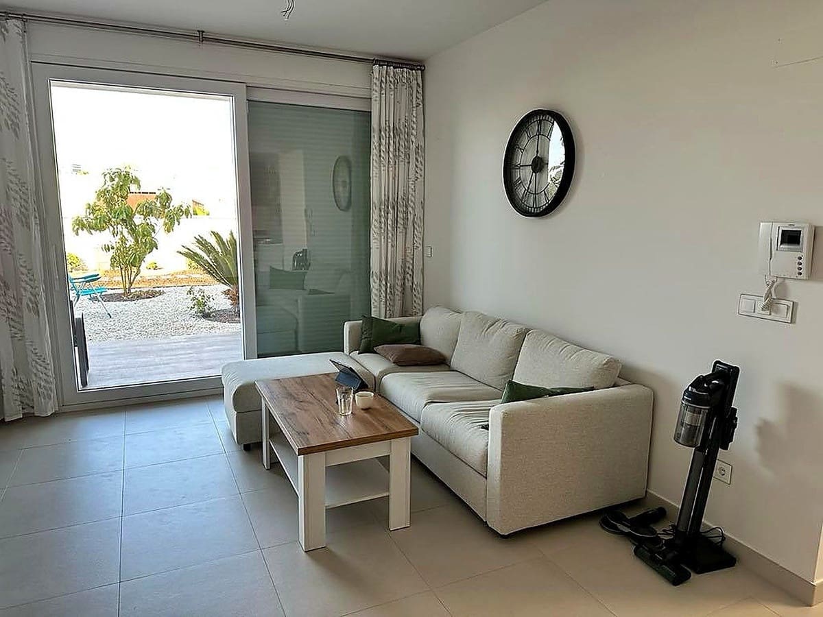 Apartamento de 3 habitaciones en Torrevieja en venta con piscina garaje - 314.900 € (Ref: 10159713)