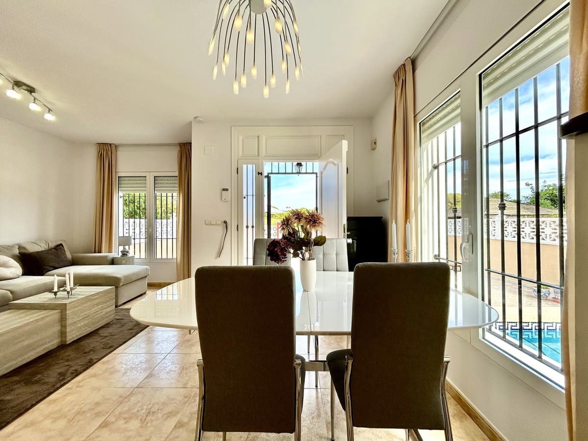 3 sypialnia Dom na sprzedaż w Orihuela z basenem garażem - 345 000 € (Ref: 10159714)