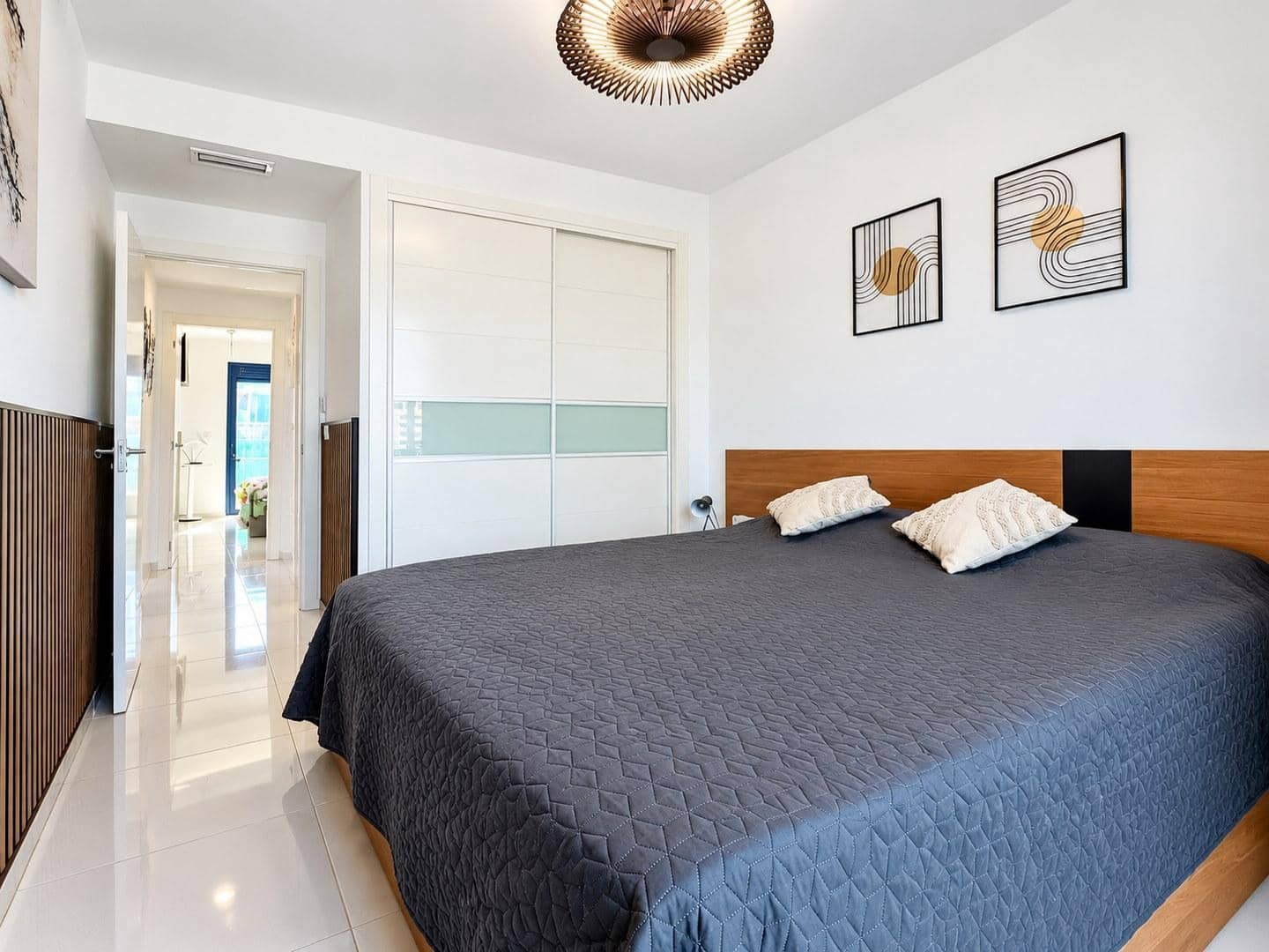 2 soveværelse Lejlighed til salg i Torrevieja med swimmingpool - € 509.990 (Ref: 10163169)