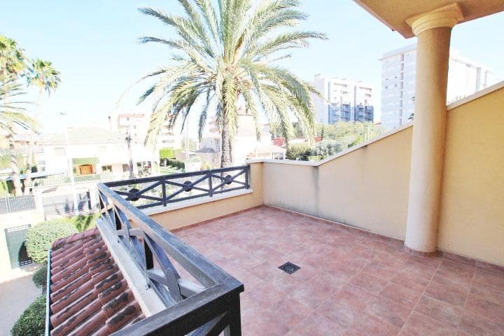 4 bedroom Villa for sale in Elche / Elx - € 760,000 (Ref: 10163170)