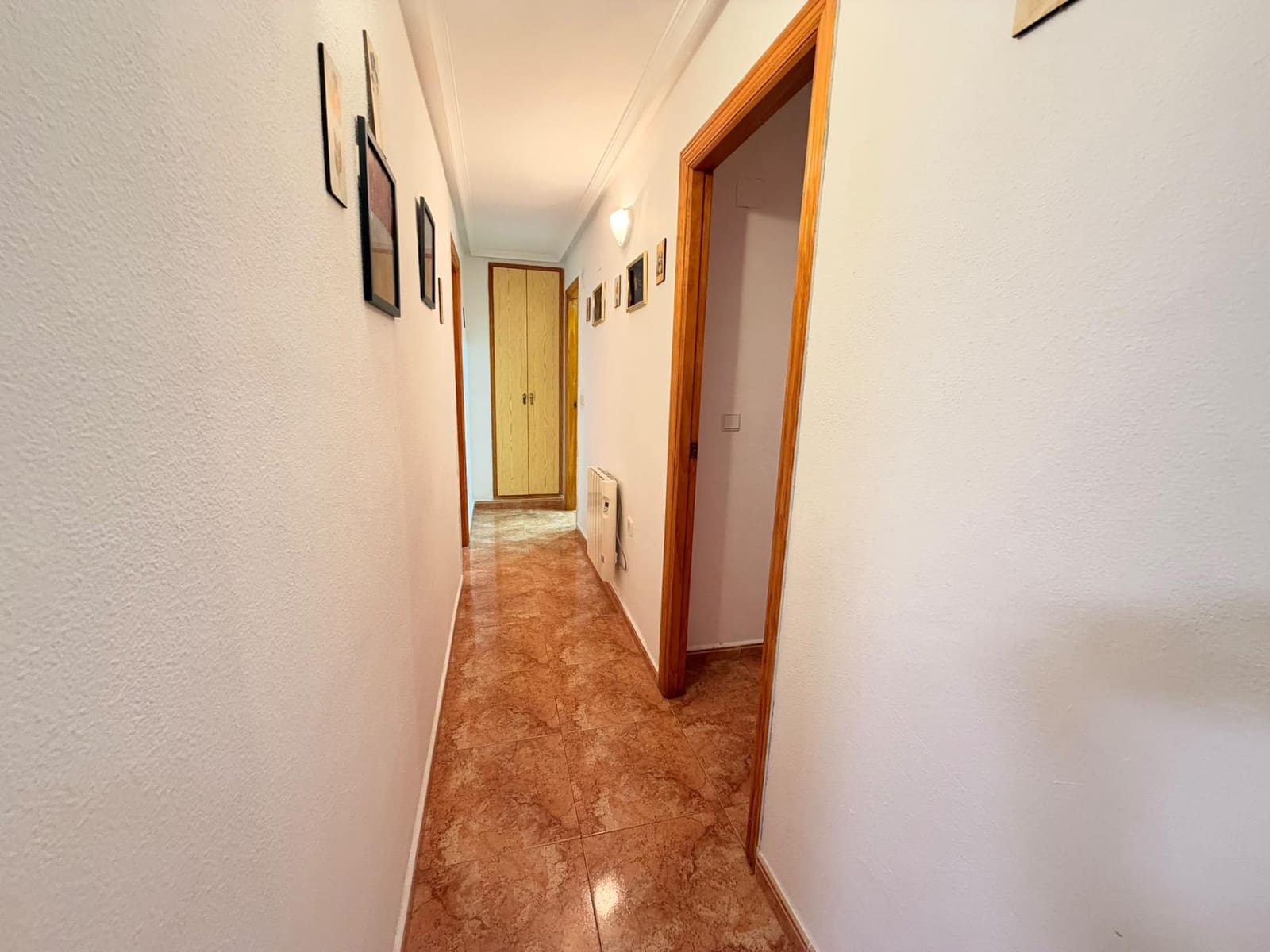 2 bedroom Apartment for sale in Torrevieja with pool - € 139,000 (Ref: 10163178)