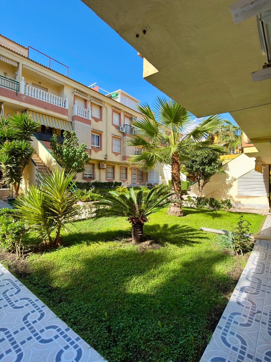 2 sypialnia Apartament na sprzedaż w Torrevieja - 149 000 € (Ref: 10172095)