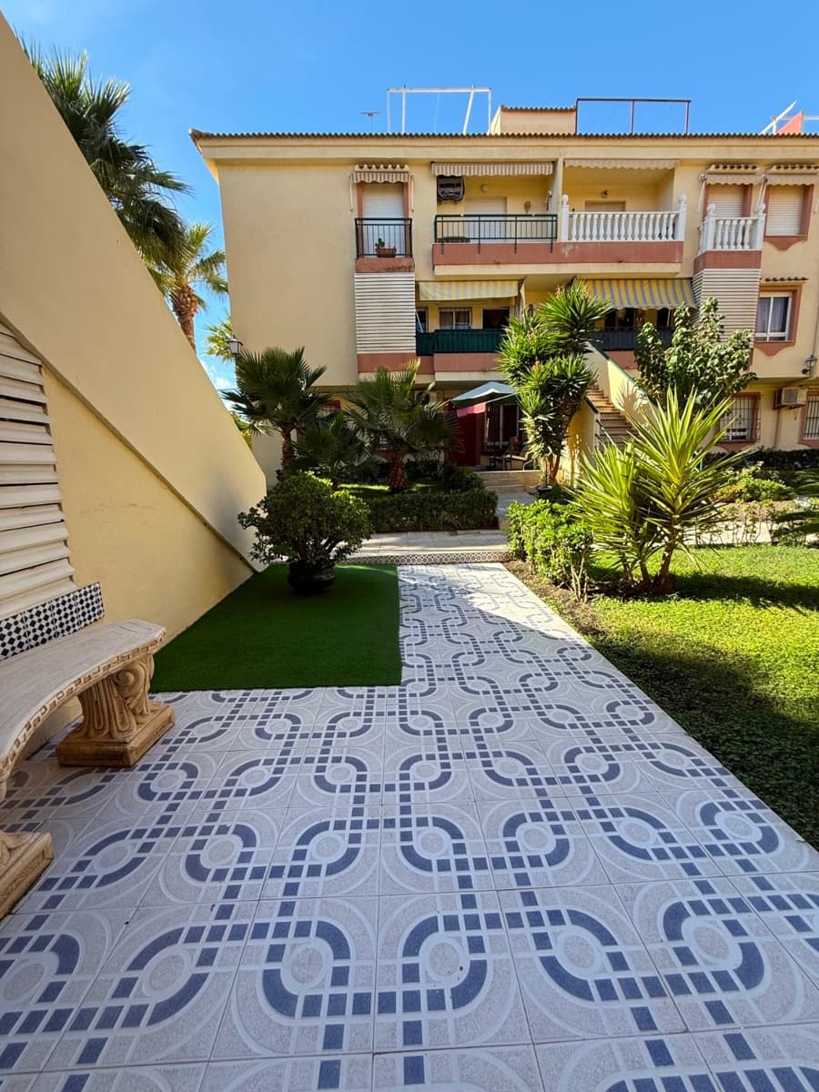 2 sypialnia Apartament na sprzedaż w Torrevieja - 149 000 € (Ref: 10172095)