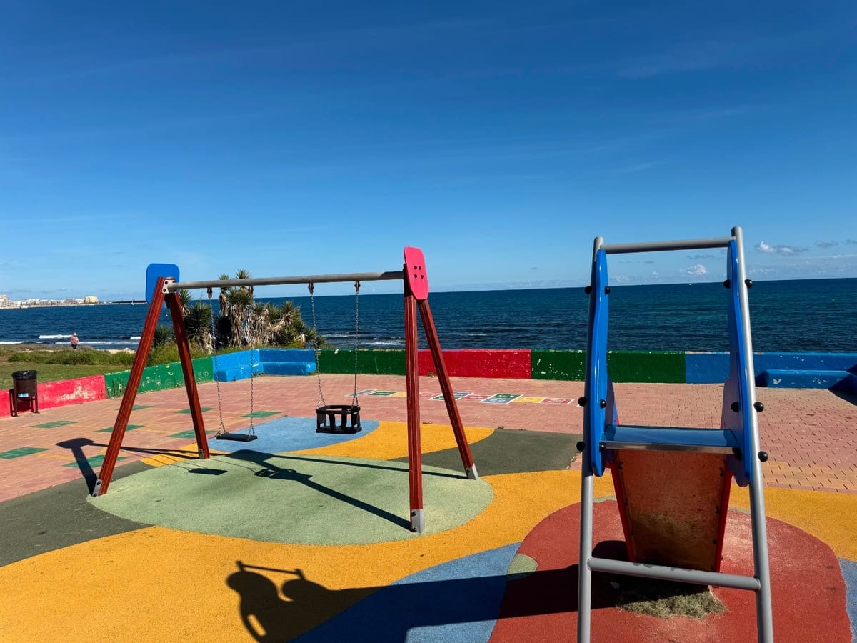 2 sypialnia Apartament na sprzedaż w Torrevieja - 149 000 € (Ref: 10172095)