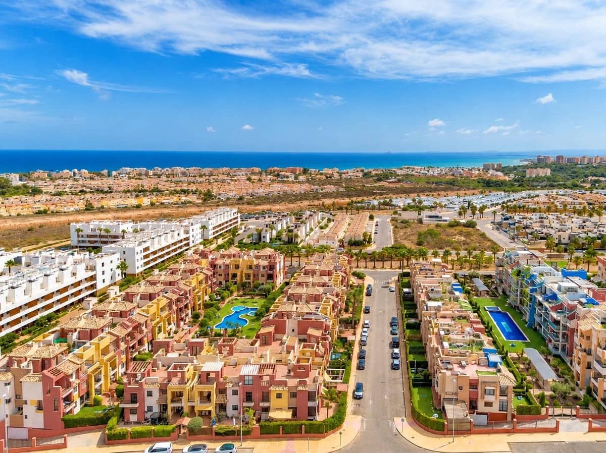 2 soverom Penthouse til salgs i Orihuela med svømmebasseng - € 233 000 (Ref: 10172096)