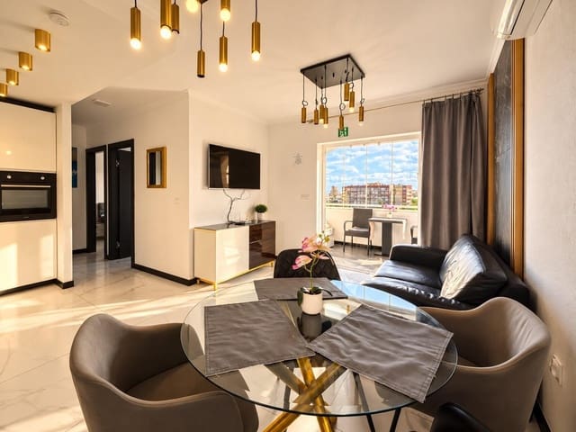 2 quarto Bungalow para venda em Puerto Deportivo, Torrevieja - 199 000 € (Ref: 10172097)
