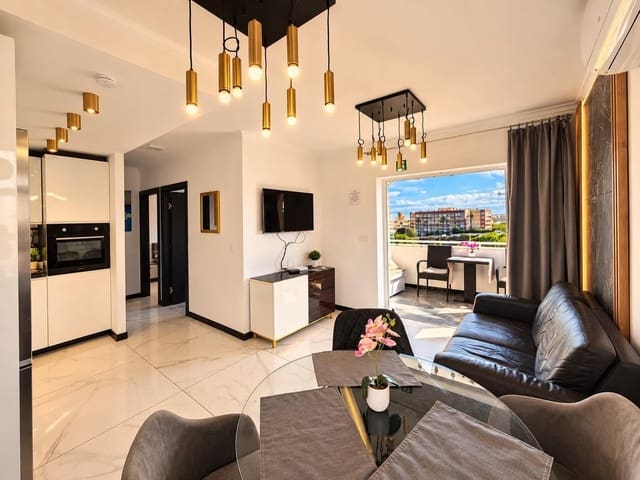 2 quarto Bungalow para venda em Puerto Deportivo, Torrevieja - 199 000 € (Ref: 10172097)