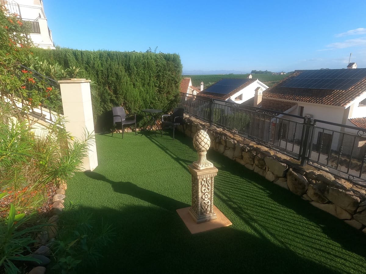 Bungalow de 2 habitaciones en Algorfa en venta con piscina - 225.000 € (Ref: 10172098)