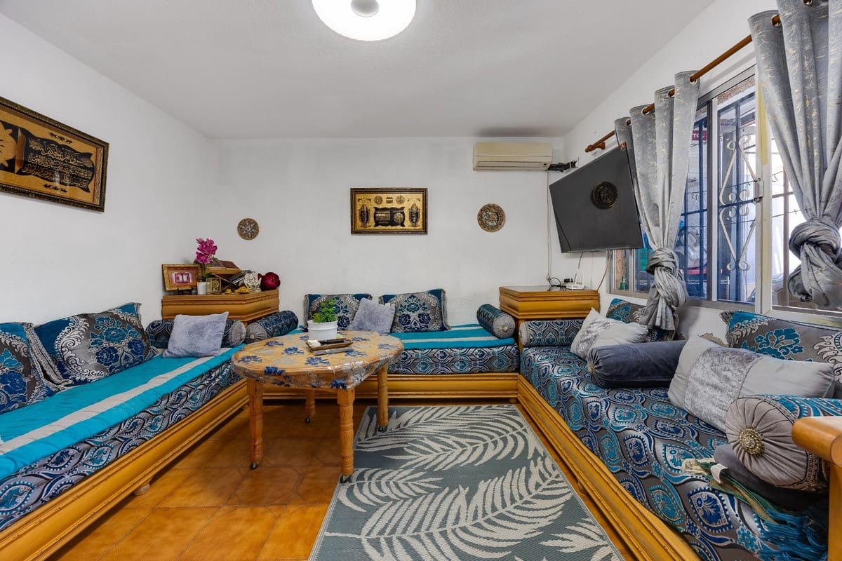 2 soverom Hus til salgs i Torrevieja - € 174 969 (Ref: 10172102)