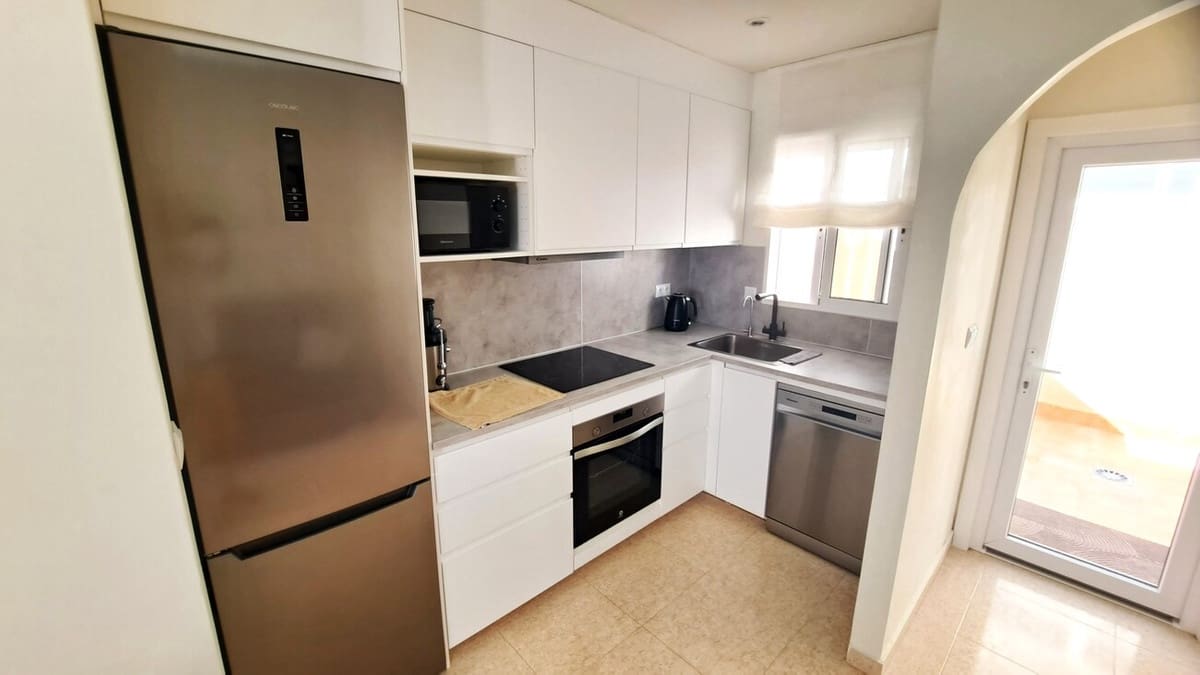 2 soveværelse Byhus til salg i Villamartin med swimmingpool garage - € 194.950 (Ref: 10174160)