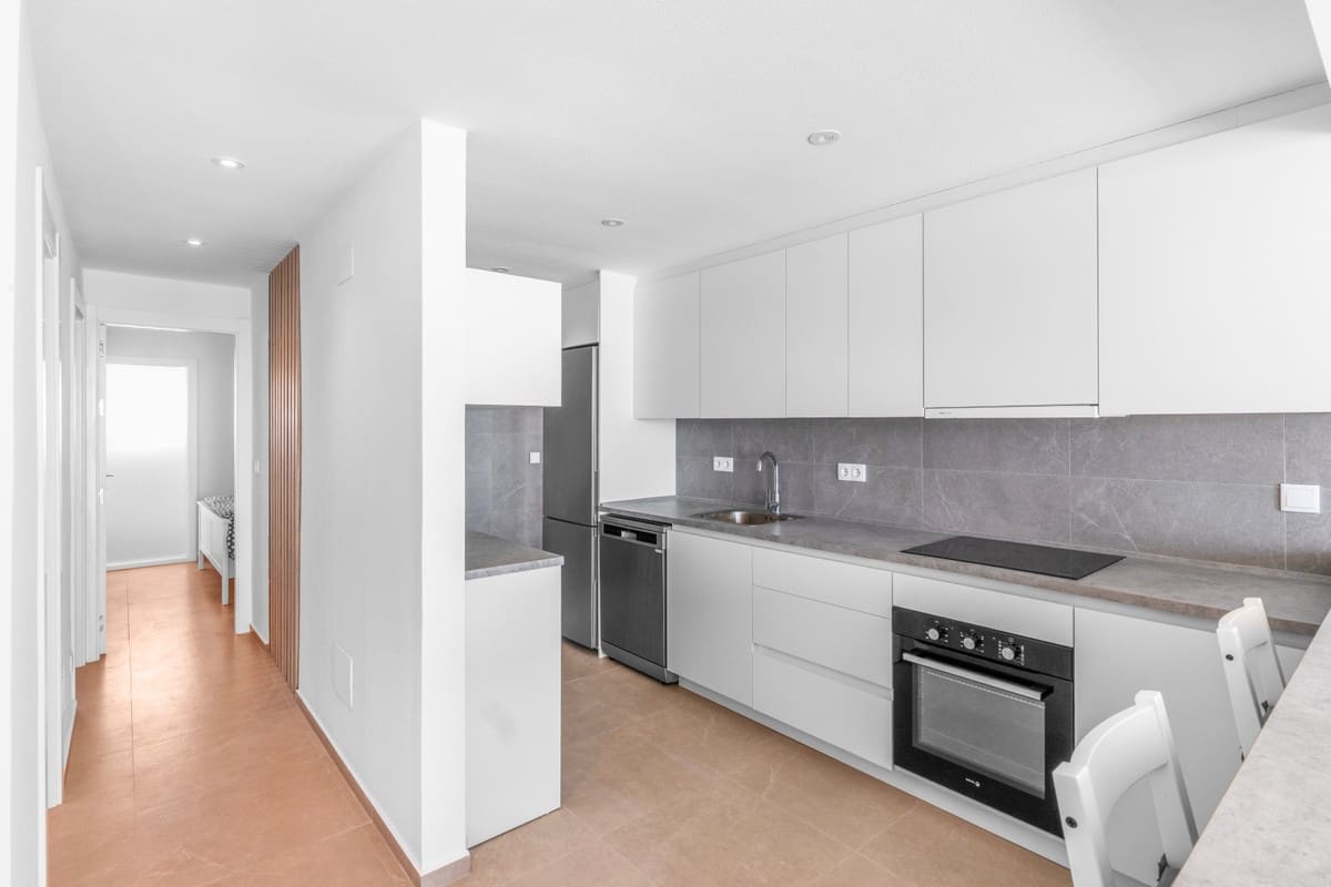 2 bedroom Penthouse for sale in Torrevieja - € 449,000 (Ref: 10174162)