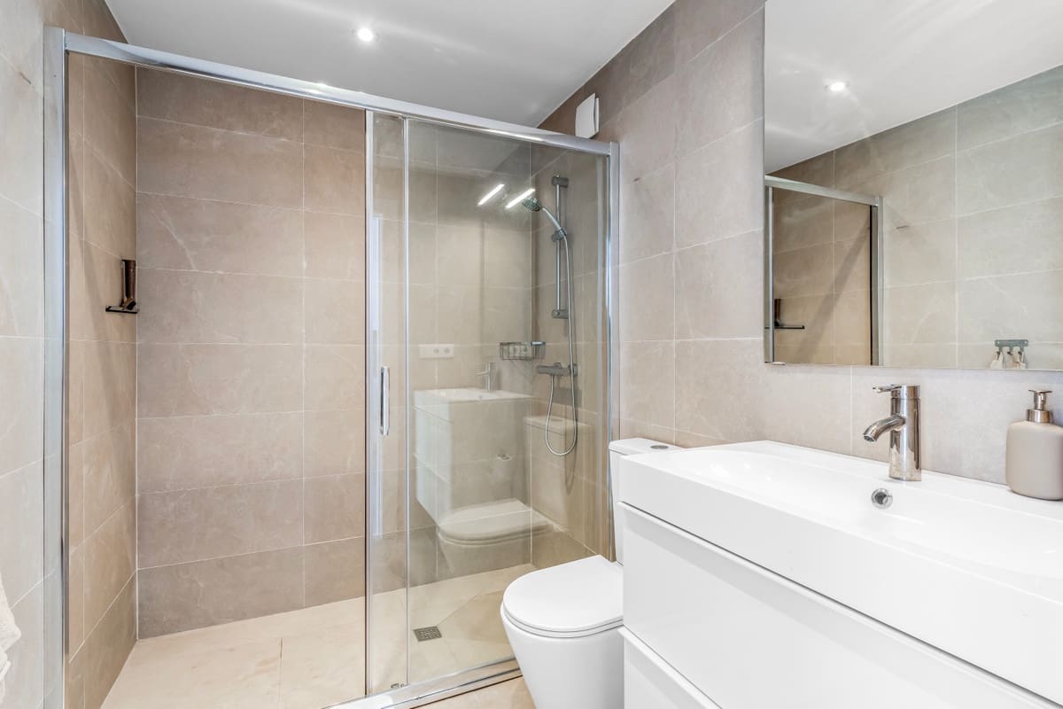 2 bedroom Penthouse for sale in Torrevieja - € 449,000 (Ref: 10174162)
