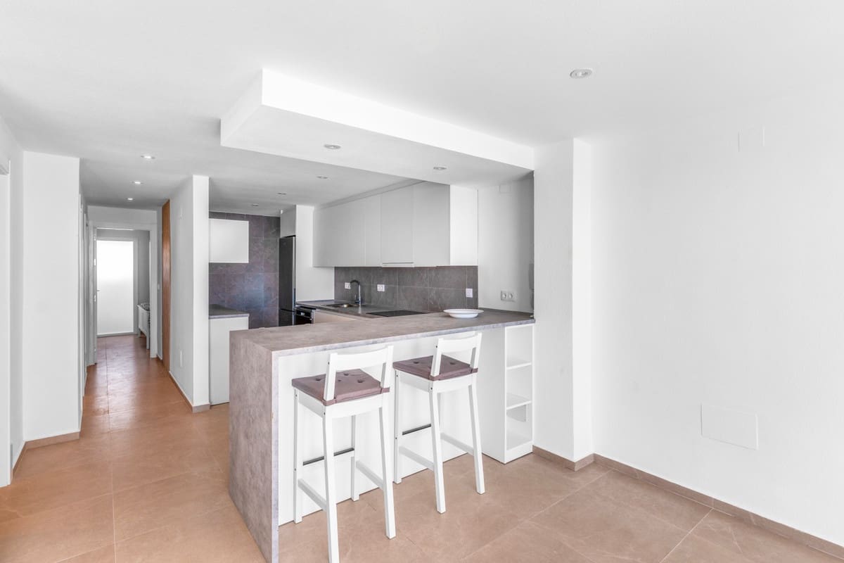 2 bedroom Penthouse for sale in Torrevieja - € 449,000 (Ref: 10174162)