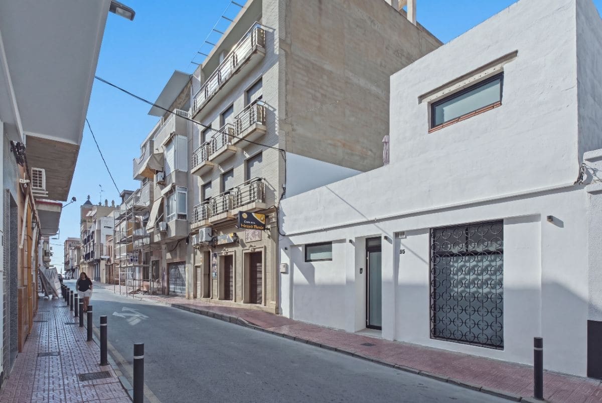 2 soverom Leilighet til salgs i Torrevieja med svømmebasseng - € 290 000 (Ref: 10174164)