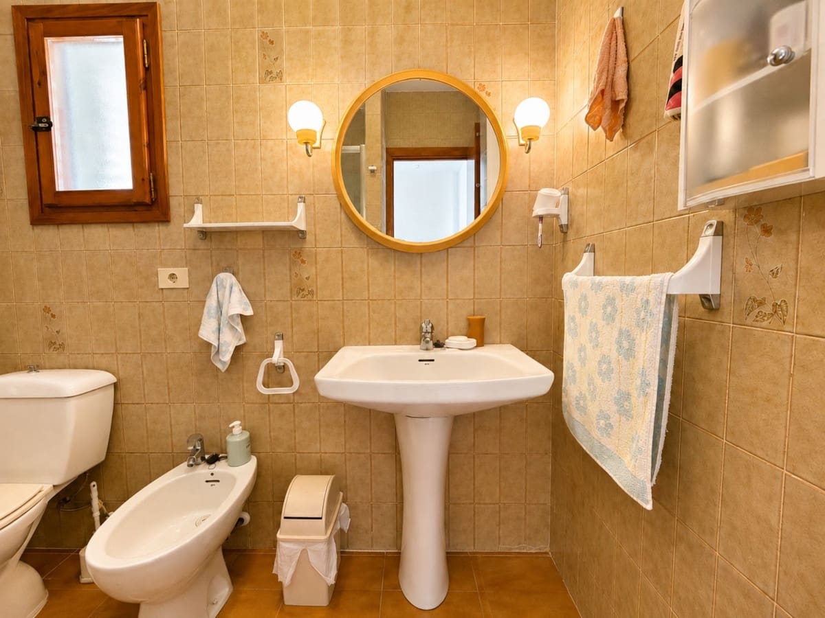 Casa de 2 habitaciones en Torrevieja en venta con piscina garaje - 210.000 € (Ref: 10174168)