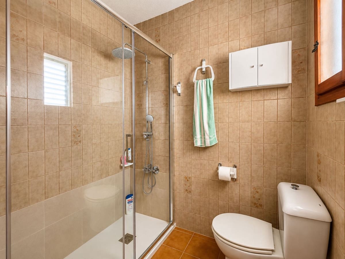 Casa de 2 habitaciones en Torrevieja en venta con piscina garaje - 210.000 € (Ref: 10174168)