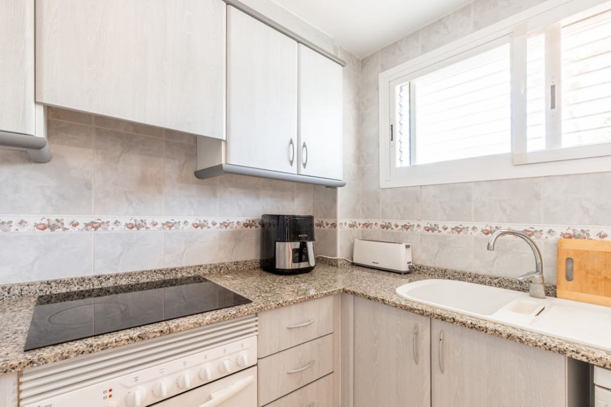 2 bedroom Apartment for sale in Calpe / Calp with pool garage - € 387,000 (Ref: 10174169)