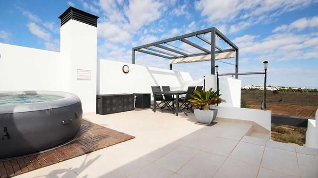 3 soveværelse Byhus til salg i Villamartin, Orihuela med swimmingpool garage - € 395.000 (Ref: 10174171)