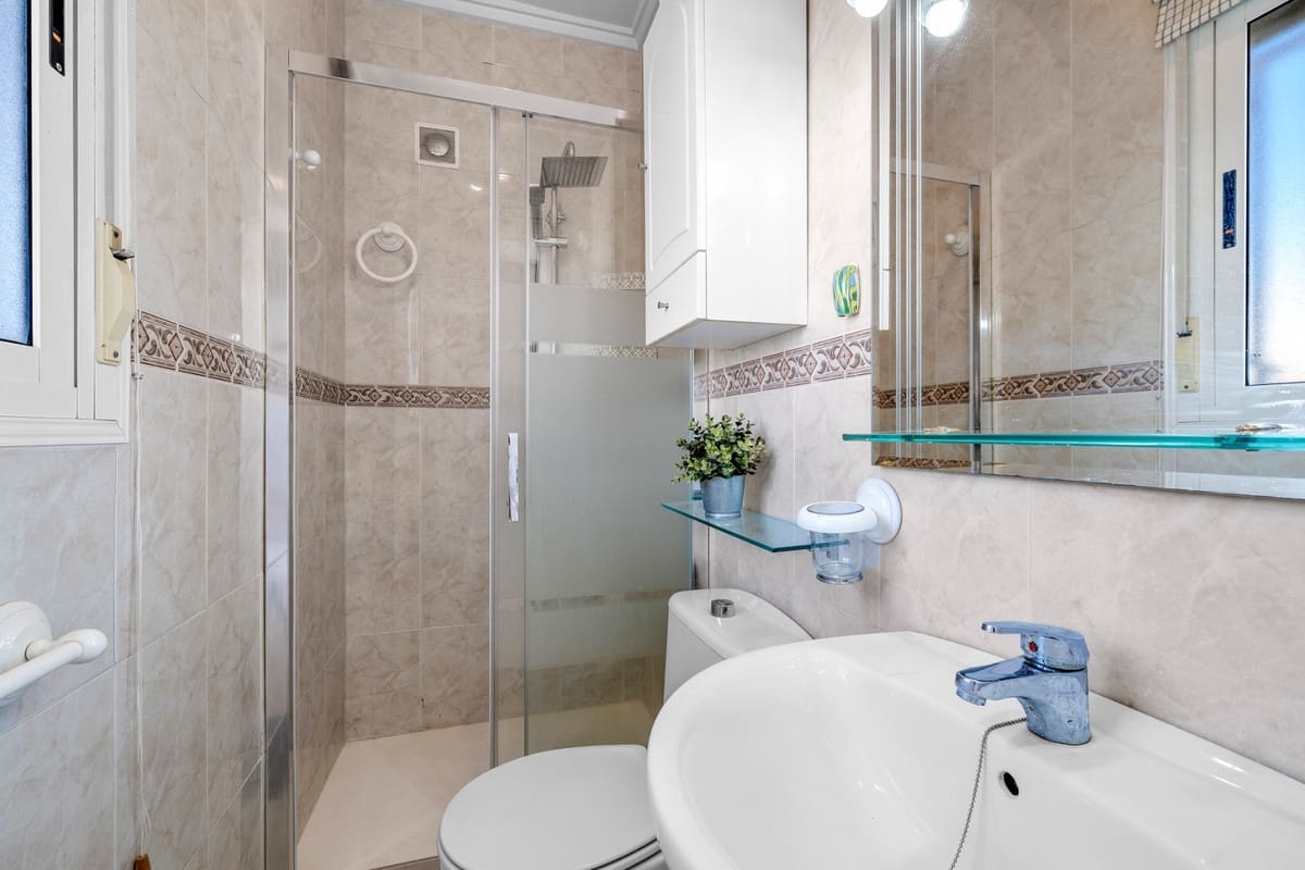 2 sovrum Lägenhet till salu i Rojales med pool garage - 234 000 € (Ref: 10184955)