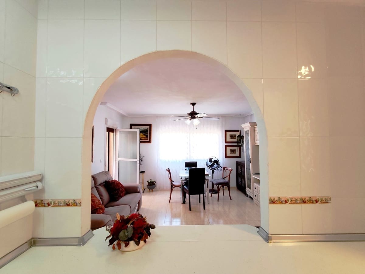 2 soverom Leilighet til salgs i Los Narejos med svømmebasseng garasje - € 179 900 (Ref: 10184956)