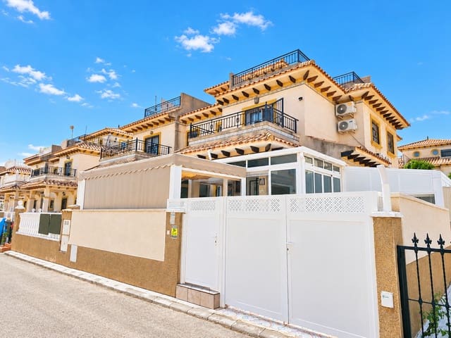 Pareado de 3 habitaciones en La Zenia, Orihuela en venta con piscina garaje - 284.950 € (Ref: 10184974)