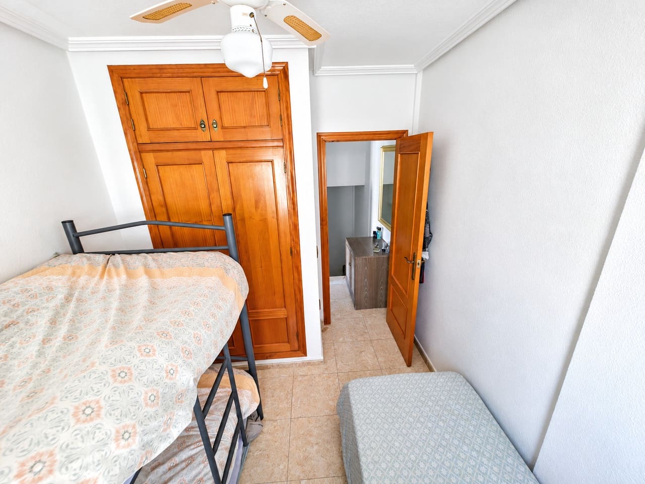 Pareado de 3 habitaciones en La Zenia en venta con piscina garaje - 284.950 € (Ref: 10184974)