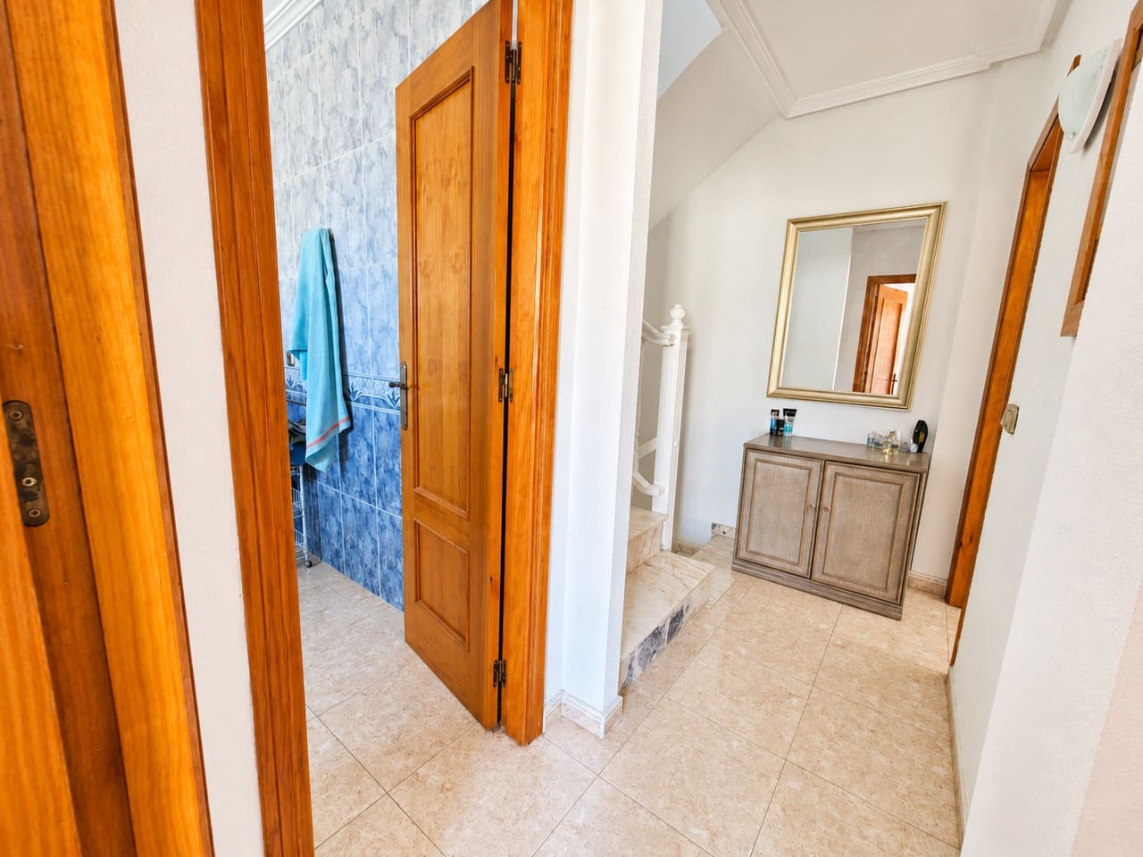 Pareado de 3 habitaciones en La Zenia en venta con piscina garaje - 284.950 € (Ref: 10184974)