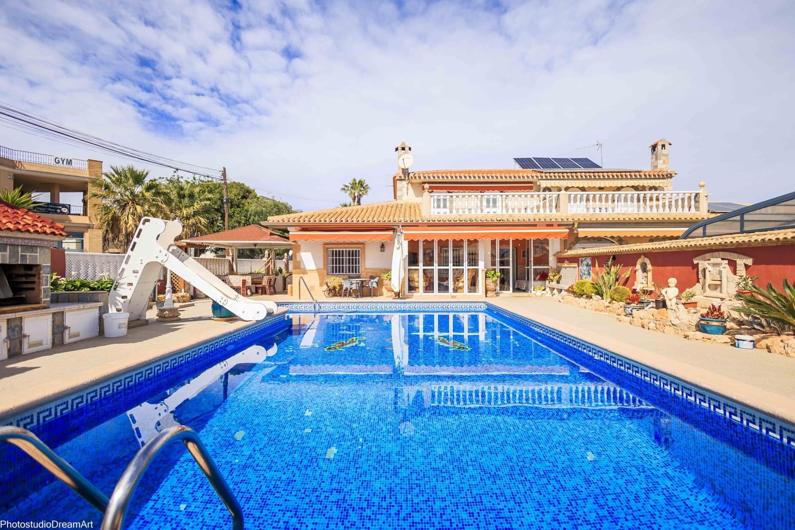 5 soveværelse Semi-Rækkehus til salg i Orihuela Costa med swimmingpool garage - € 435.000 (Ref: 8695232)