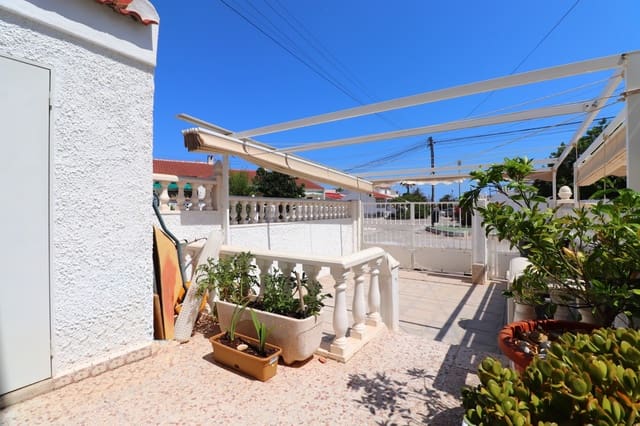2 soveværelse Byhus til salg i El Chaparral - La Siesta - La Torreta, Torrevieja med garage - € 149.000 (Ref: 9107235)