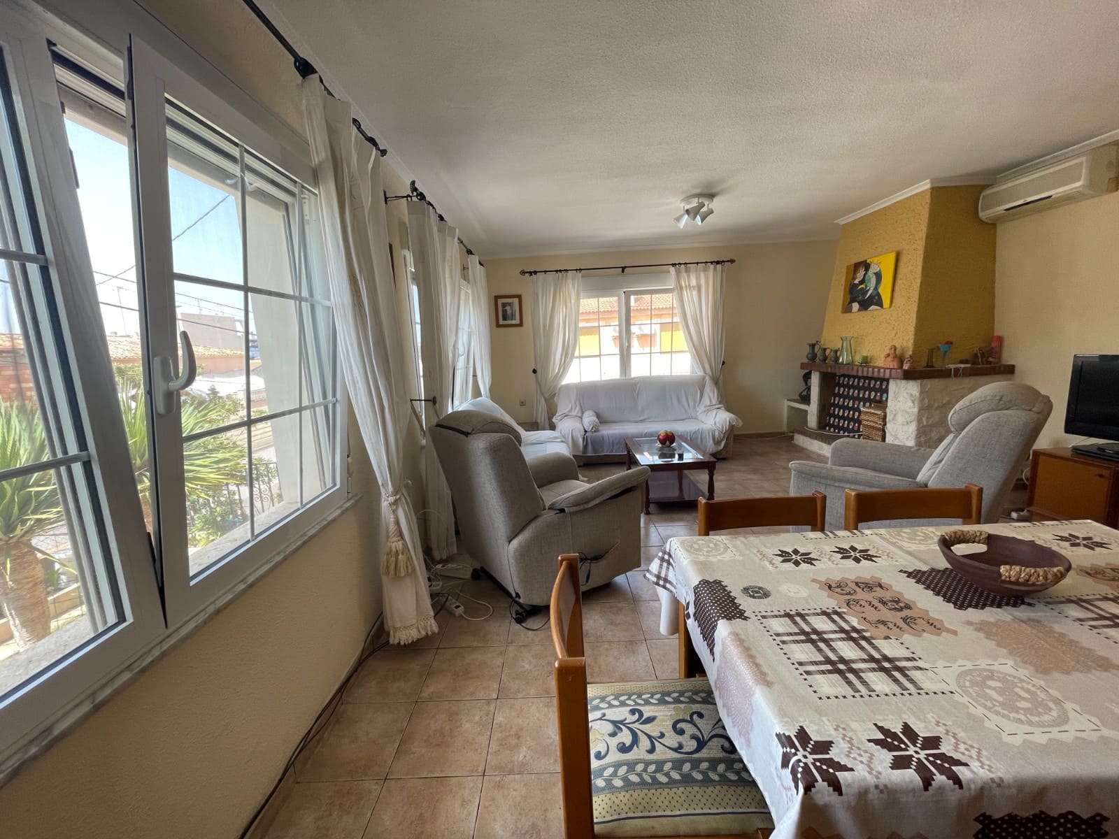 6 bedroom Villa for sale in Benijofar - € 416,000 (Ref: 9172697)