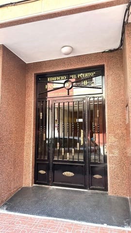 2 makuuhuone Huoneisto myytävänä paikassa Parque de las Naciones, Torrevieja mukana uima-altaan - 165 000 € (Ref: 9172727)