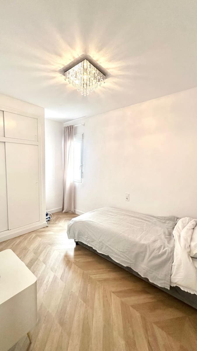 2 makuuhuone Huoneisto myytävänä paikassa Torrevieja mukana uima-altaan - 165 000 € (Ref: 9172727)