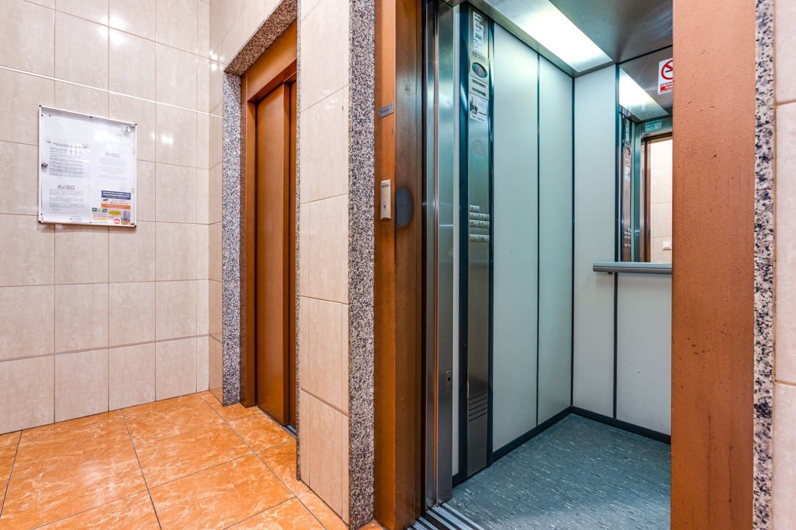 2 soveværelse Lejlighed til salg i Torrevieja med swimmingpool - € 125.000 (Ref: 9172730)