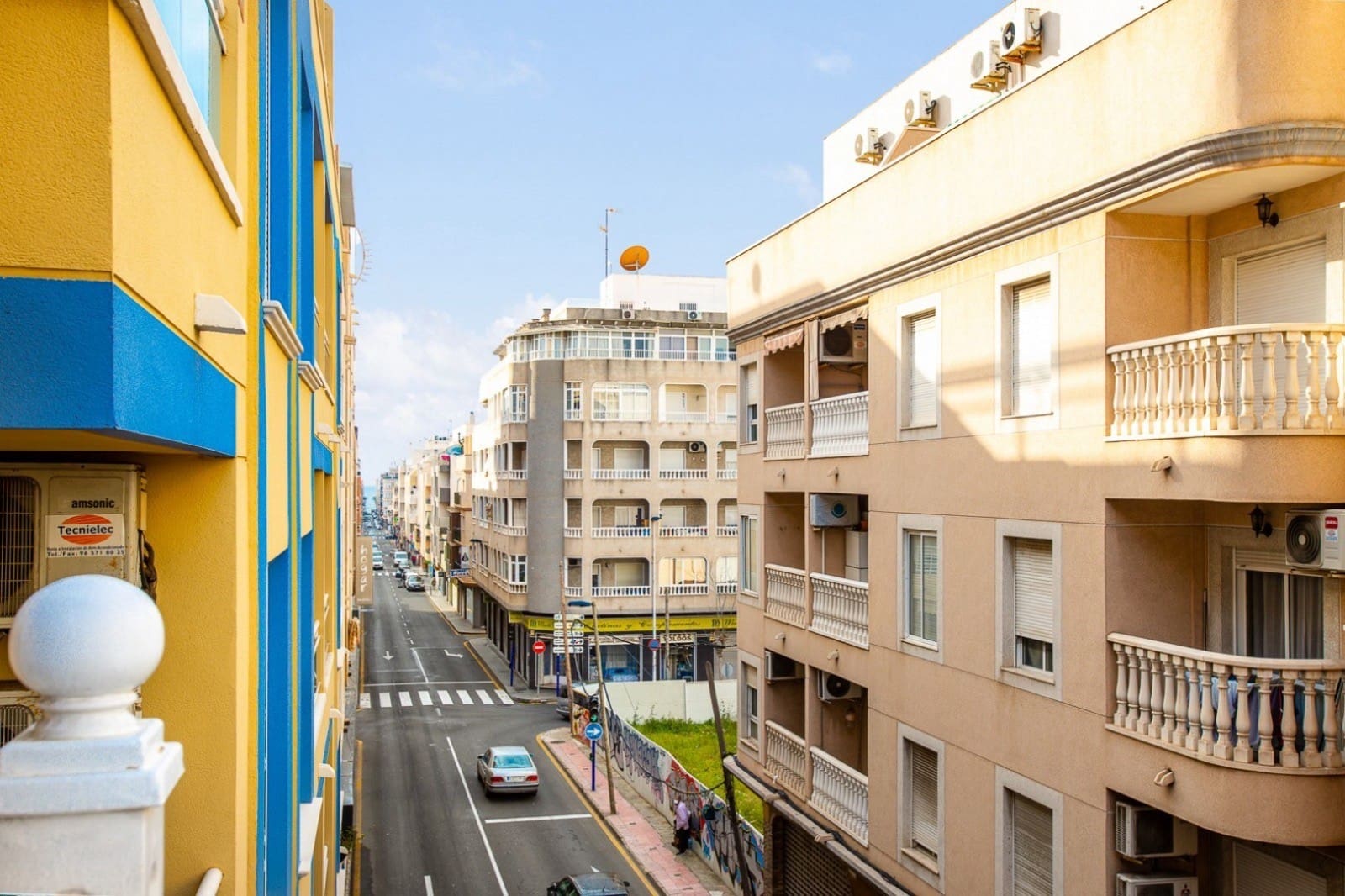 2 soveværelse Lejlighed til salg i Torrevieja med swimmingpool - € 125.000 (Ref: 9172730)